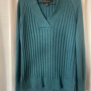 White House Black Market Teal V-Neck Sweater